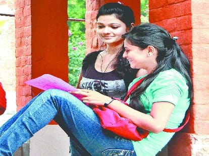 100 percent placement in iim lucknow